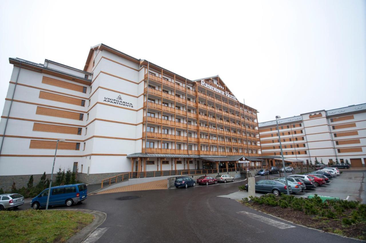 Unipharma Apartments Donovaly Bagian luar foto